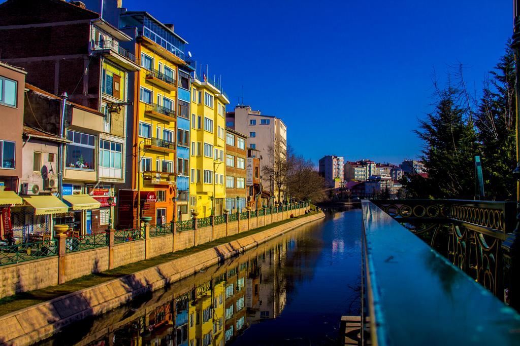 Bulvar Hostel Eskisehir Exterior foto