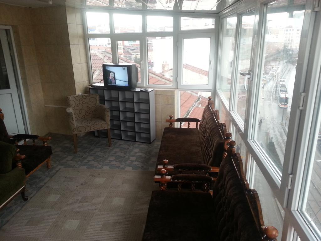 Bulvar Hostel Eskisehir Exterior foto